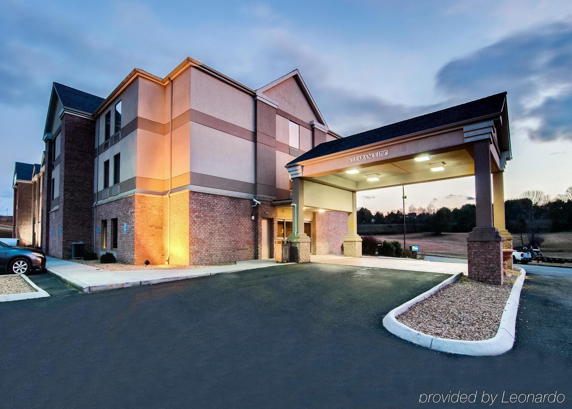 Comfort Inn & Suites Christiansburg I-81 Exterior foto